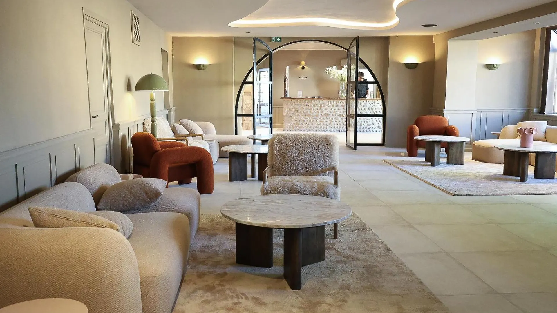 Hotel & Restaurants - Maison Chabran Pont-de-lʼIsère Frankrike