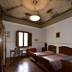 Casa Per Ferie Suore Oblate Dell'assunzione Bed & Breakfast Florens