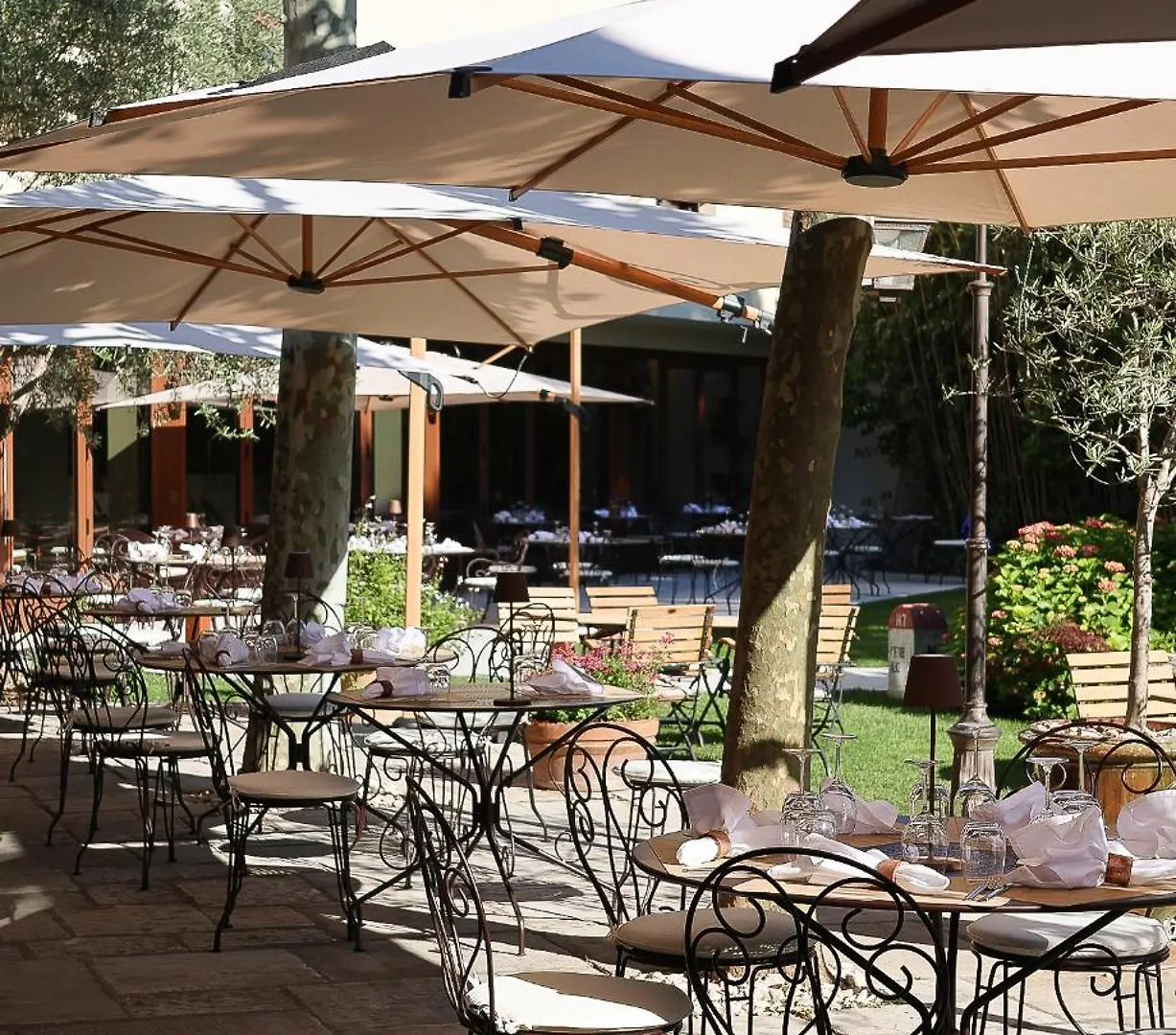 Hotel & Restaurants - Maison Chabran Pont-de-l'Isere